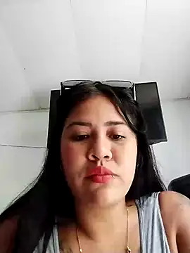 Snapshot of Miia_grand chatting on December 23, 3:12 pm Miia grand online show from December 23, 3:12 pm