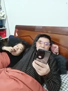 yjw6688 online show from April 1, 7:53 am