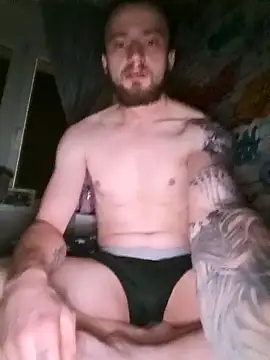 wariacik0024 online show from April 8, 8:53 pm