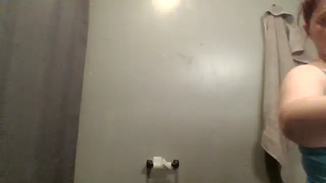 lilbishmiss online show from November 14, 3:49 am