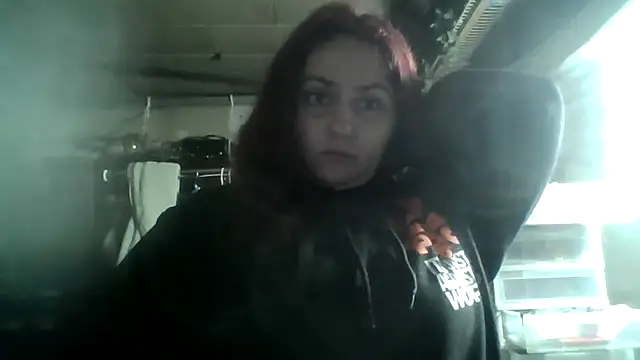Snapshot of lilbishmiss chatting on June 15, 12:40 pm lilbishmiss online show from June 15, 12:40 pm