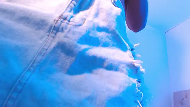 Snapshot of isabella_jazz chatting on December 29, 9:09 pm isabella jazz online show from December 29, 9:09 pm