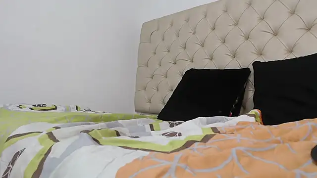 Snapshot of isabella_jazz chatting on February 28, 8:07 pm isabella jazz online show from February 28, 8:07 pm