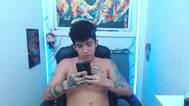 targuerian22 online show from November 6, 6:25 am