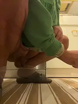 Snapshot of 4n4l1zz4m1 chatting on January 23, 3:05 am 4n4l1zz4m1 online show from January 23, 3:05 am