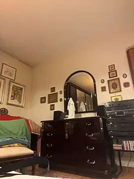 Snapshot of 4n4l1zz4m1 chatting on November 8, 11:47 pm 4n4l1zz4m1 online show from November 8, 11:47 pm