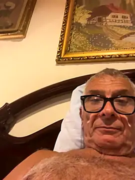 Snapshot of 4n4l1zz4m1 chatting on November 16, 12:05 am 4n4l1zz4m1 online show from November 16, 12:05 am