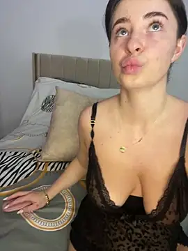 Snapshot of GraceCarther chatting on September 12, 7:03 pm GraceCarther online show from September 12, 7:03 pm