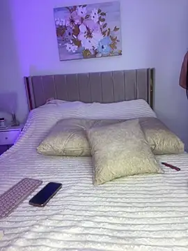 GraceCarther online show from April 18, 7:40 pm