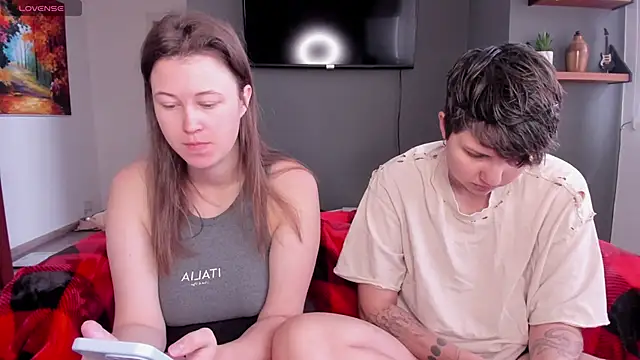 jessica tenderly online show from February 19, 3:19 pm