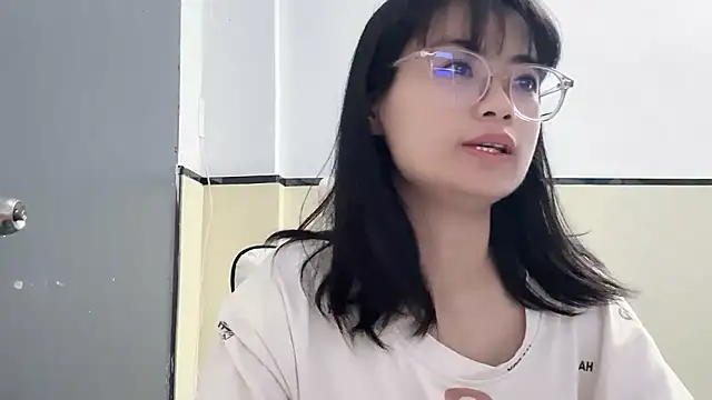 Snapshot of Honey-cici chatting on December 25, 8:40 am Honey-cici online show from December 25, 8:40 am