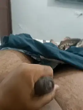 Gururonny07 online show from March 2, 12:02 am