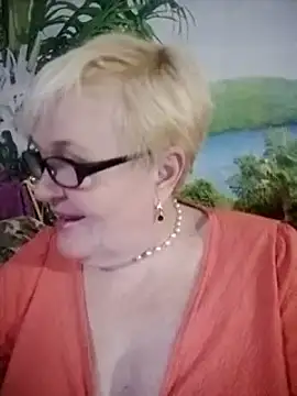 VioletSweet566 online show from December 11, 5:26 pm