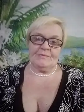 VioletSweet566 online show from January 26, 11:08 pm