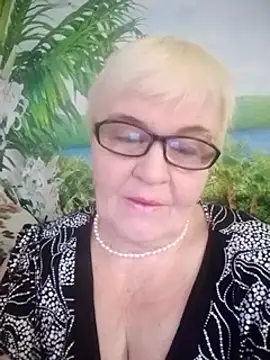 VioletSweet566 online show from January 30, 11:11 am