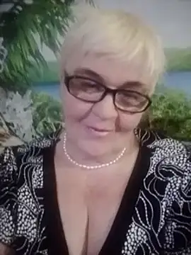 VioletSweet566 online show from January 30, 7:15 pm