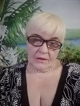 VioletSweet566 online show from February 2, 4:54 pm