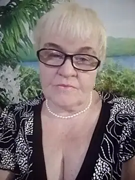 VioletSweet566 online show from February 8, 2:16 pm