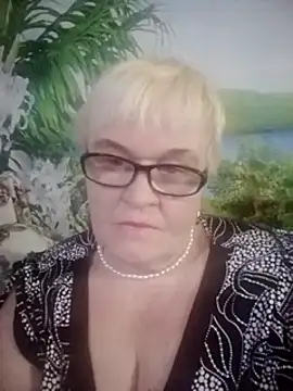 VioletSweet566 online show from February 9, 2:29 pm