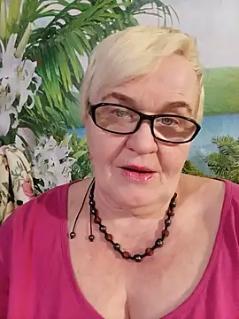 VioletSweet566 online show from March 18, 9:21 pm