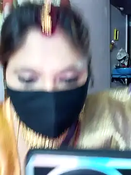 Snapshot of BongQueen9 chatting on February 2, 5:11 pm BongQueen9 online show from February 2, 5:11 pm