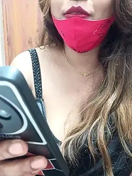 Snapshot of BongQueen9 chatting on March 1, 1:13 pm BongQueen9 online show from March 1, 1:13 pm