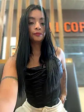 Snapshot of Laura_fernandezII chatting on September 16, 3:13 pm Laura fernandezII online show from September 16, 3:13 pm