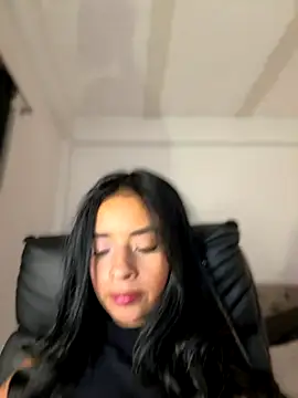 Snapshot of Laura_fernandezII chatting on September 21, 3:19 am Laura fernandezII online show from September 21, 3:19 am