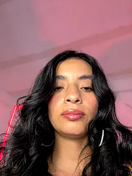 Snapshot of Laura_fernandezII chatting on October 5, 7:34 pm Laura fernandezII online show from October 5, 7:34 pm