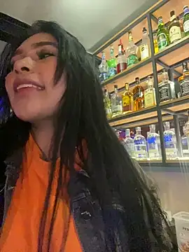 Snapshot of Miaa_coopeer chatting on December 30, 12:22 am Miaa coopeer online show from December 30, 12:22 am