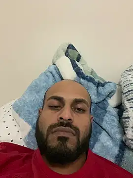 islandvybee55 online show from January 24, 1:13 am