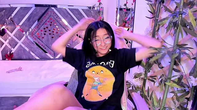 Snapshot of Nanachi_Cook chatting on January 24, 2:18 am Nanachi Cook online show from January 24, 2:18 am