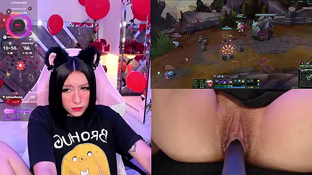 Snapshot of Nanachi_Cook chatting on February 25, 9:24 pm Nanachi Cook online show from February 25, 9:24 pm