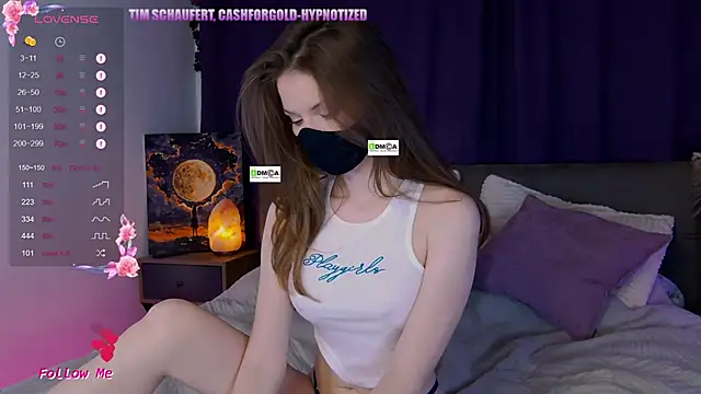 Snapshot of Rina-vibe chatting on October 24, 2:57 pm Rina-vibe online show from October 24, 2:57 pm