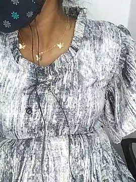 Snapshot of Jasikatamil chatting on February 14, 12:25 pm Jasikatamil online show from February 14, 12:25 pm