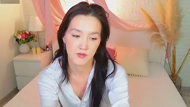 Snapshot of CarrieAmber chatting on October 22, 1:55 pm CarrieAmber online show from October 22, 1:55 pm