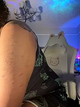 loveluna8 online show from September 19, 8:38 am