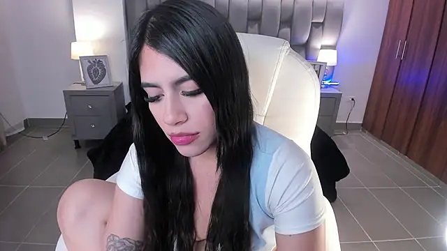 Snapshot of sarita_evanss chatting on January 23, 9:29 am sarita evanss online show from January 23, 9:29 am