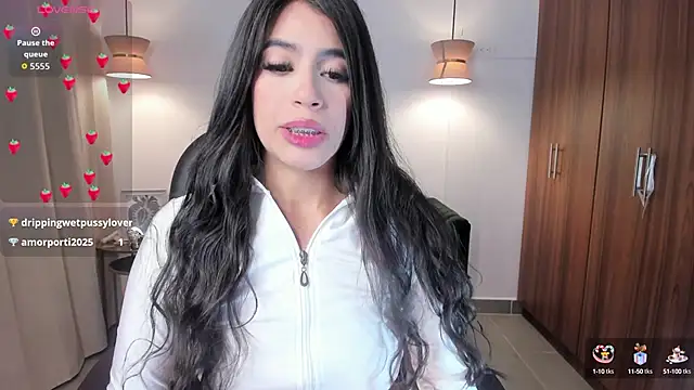 Snapshot of sarita_evanss chatting on September 26, 3:32 am sarita evanss online show from September 26, 3:32 am