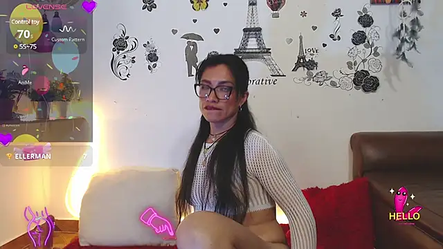 Snapshot of FernandaEloisa chatting on February 26, 4:45 pm FernandaEloisa online show from February 26, 4:45 pm