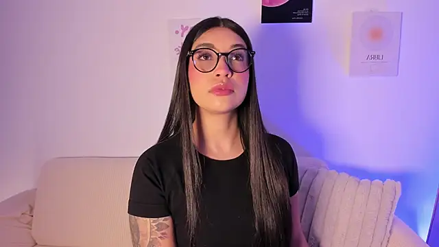 Snapshot of sensualhaven_ chatting on November 4, 11:59 pm sensualhaven online show from November 4, 11:59 pm