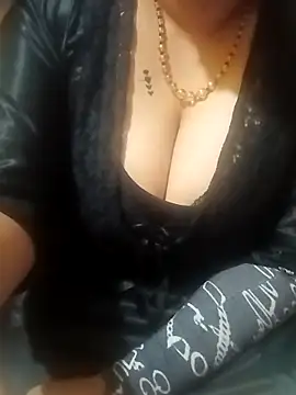 MONA DARLING31 online show from February 17, 4:31 am