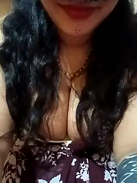 MONA DARLING31 online show from February 24, 5:11 am