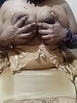 MONA DARLING31 online show from March 5, 3:51 am