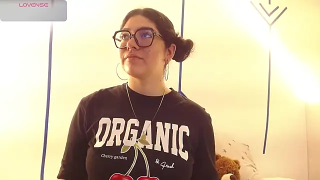 EsmeraldaSantoss online show from December 29, 12:45 pm