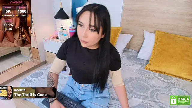 Megansttein  online show from September 14, 7:02 pm