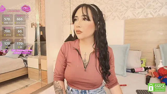 Megansttein  online show from November 22, 7:02 pm