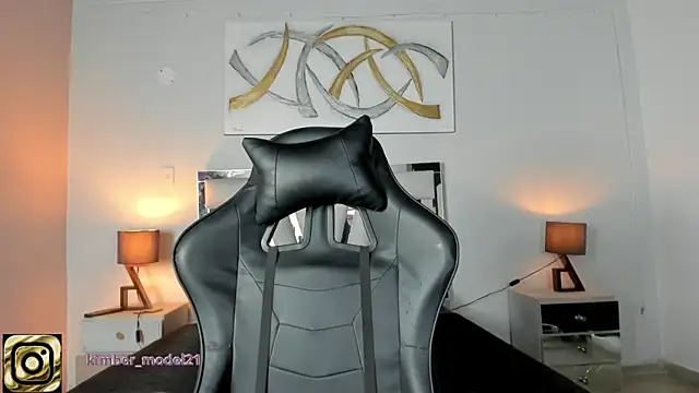 Snapshot of kimberlyycox chatting on December 23, 10:33 pm kimberlyycox online show from December 23, 10:33 pm