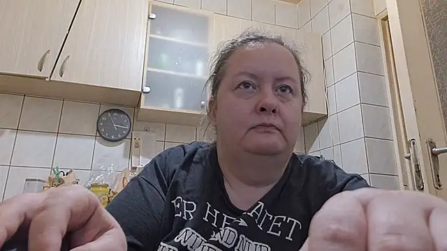 melissaBlessing online show from April 13, 12:16 am