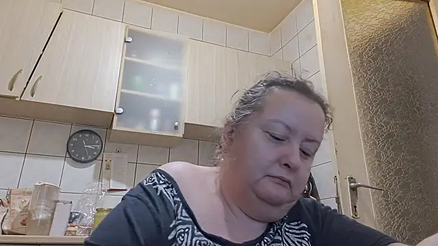 melissaBlessing online show from April 18, 12:14 am